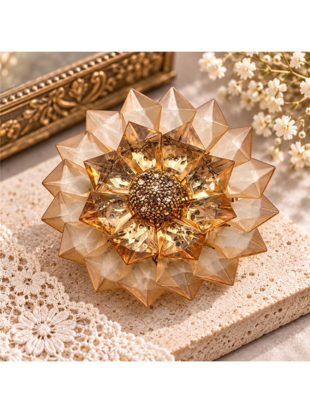 Monet Amber Spike Flower Starburst Brooch Champagne Rhinestone 62mm Vintage